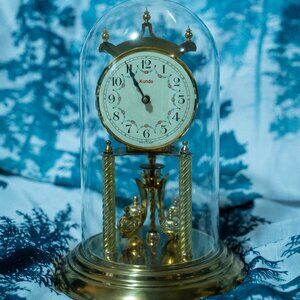 Vintage Kundo 400 Day Anniversary Clock